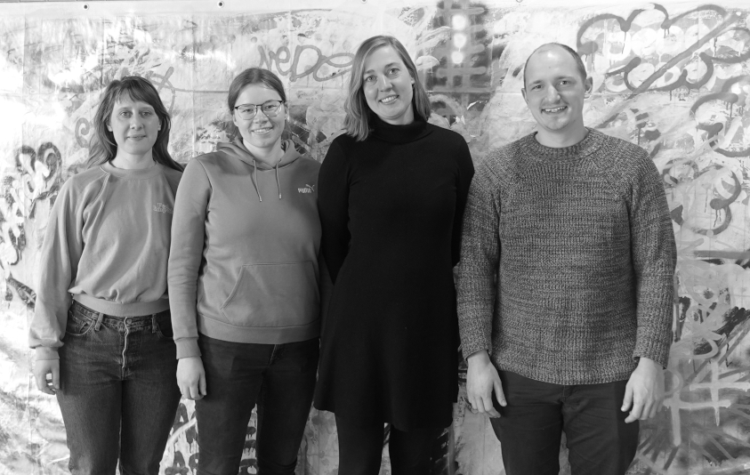 Das Team von Land schafft Kultur. Von links nach Rechts: Lisa Hrubesch, Sarah Sommer, Anna Reitberger, Vincent Keldenich